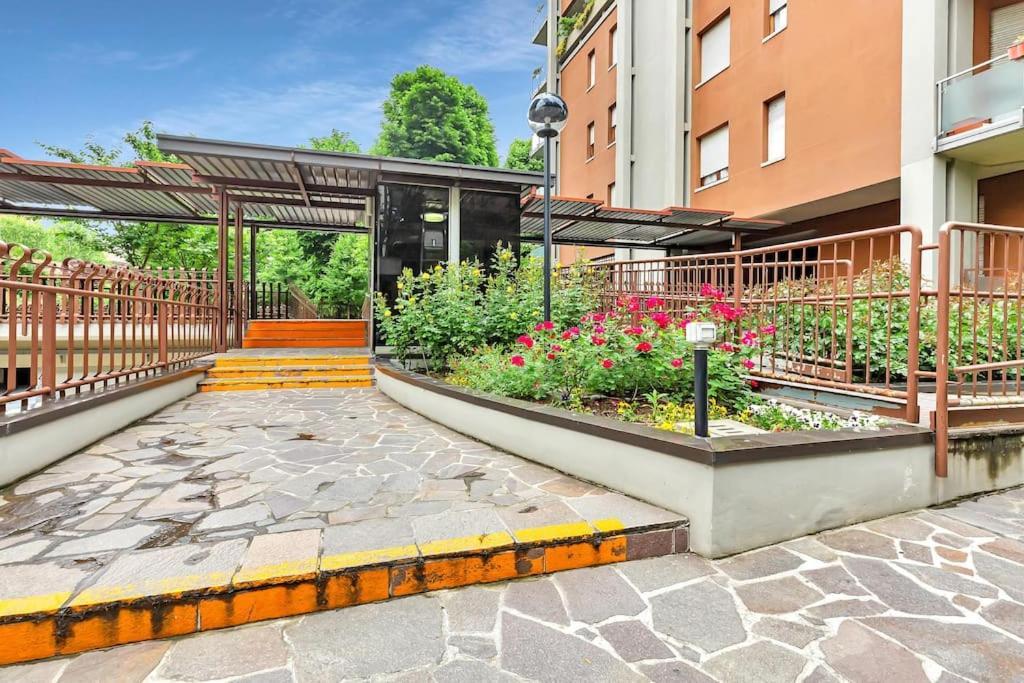 Alessia'S Flat - Sesto Apartment Sesto San Giovanni Exterior photo